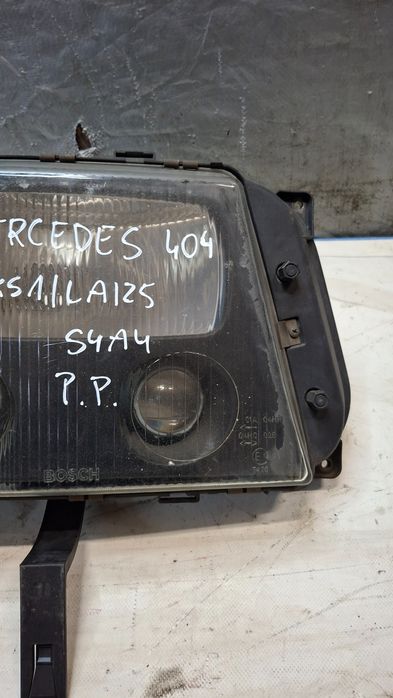 Lampa Prawy Przód Autobus Mercedes Benz O404