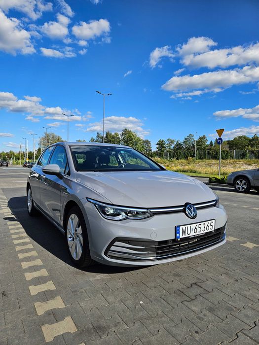 Wynajem samochodu, wypożyczalnia samochodów, najem długoterminowy