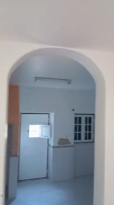 Moradia T2 para Alugar – Barbas (Merceana, Alenquer)