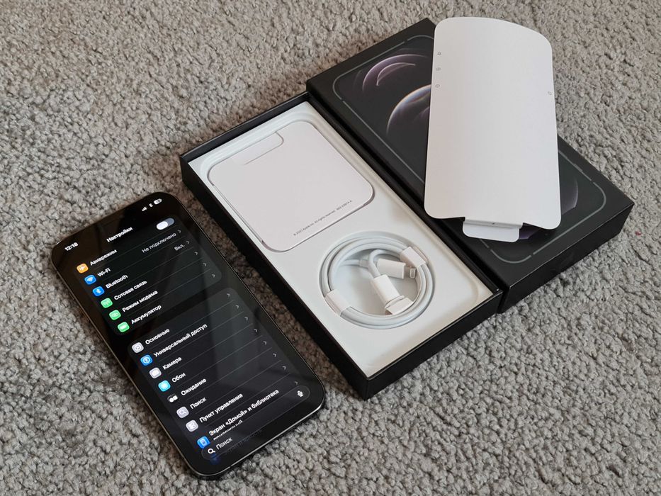 Продам iPhone 12 Pro Max