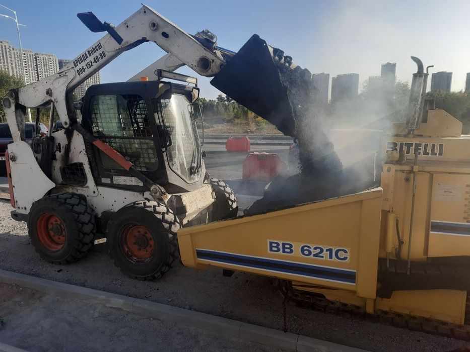 Послуги спецтехніки аренда бобкат бобкет bobcat оренда Bobcat