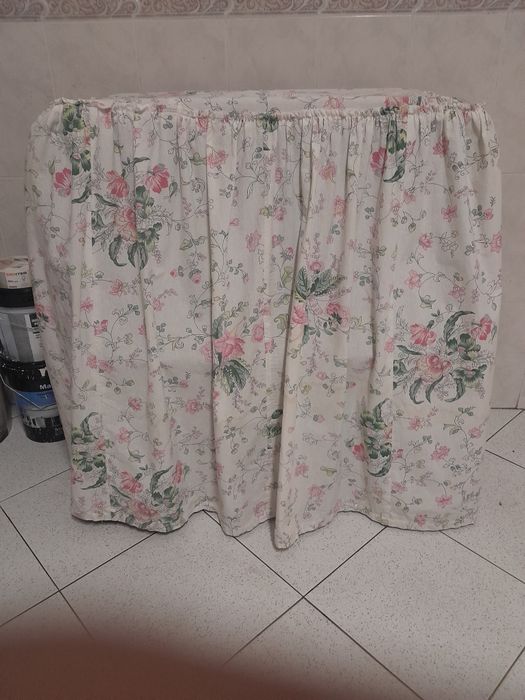 Divã -cama de solteiro