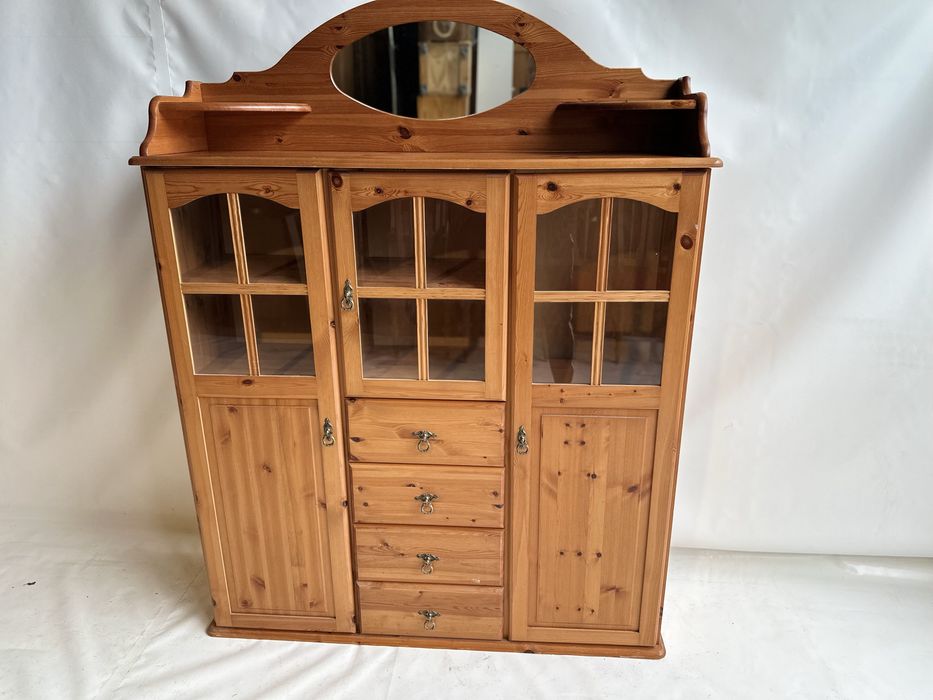 Duza komoda z litego drewna