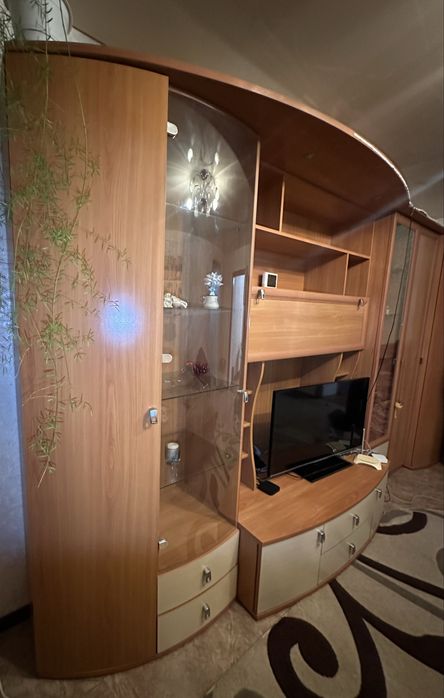 Продається вітальня