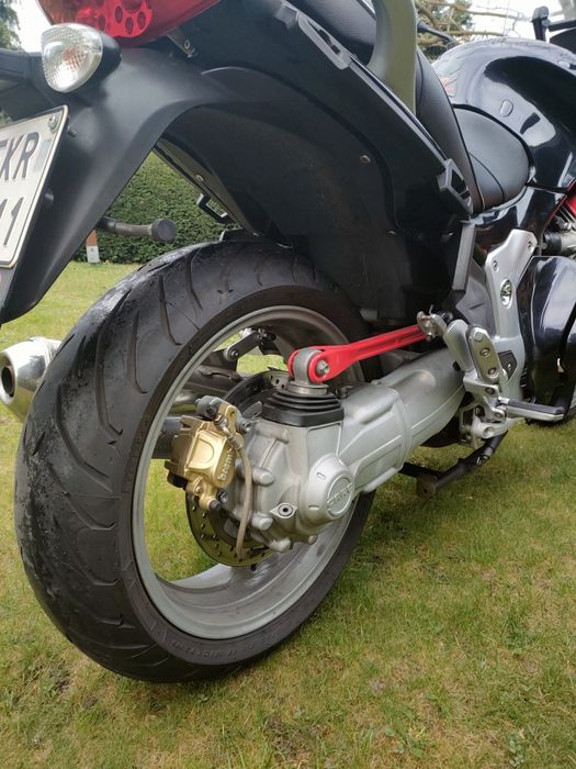 Moto Guzzi Norge 1200 czarny