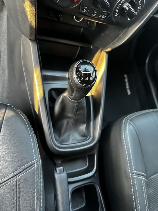 Продам  Автомобиль Suzuki Vitara Новую