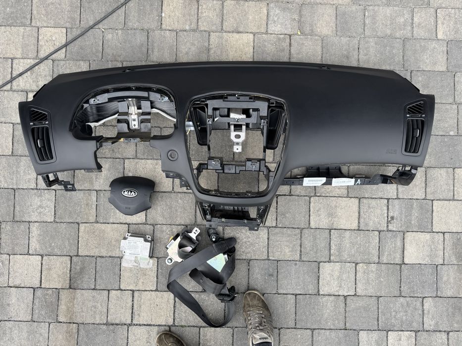 Konsola Kia Ceed I Lift