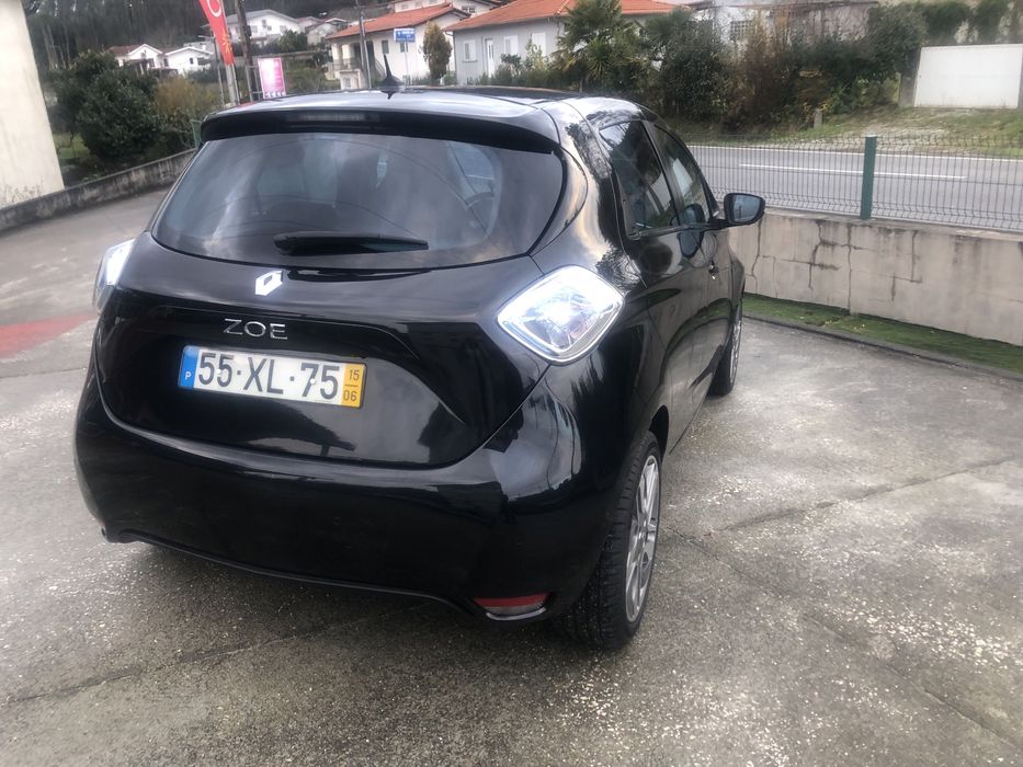 Renault zoe 22kw baterias proprias