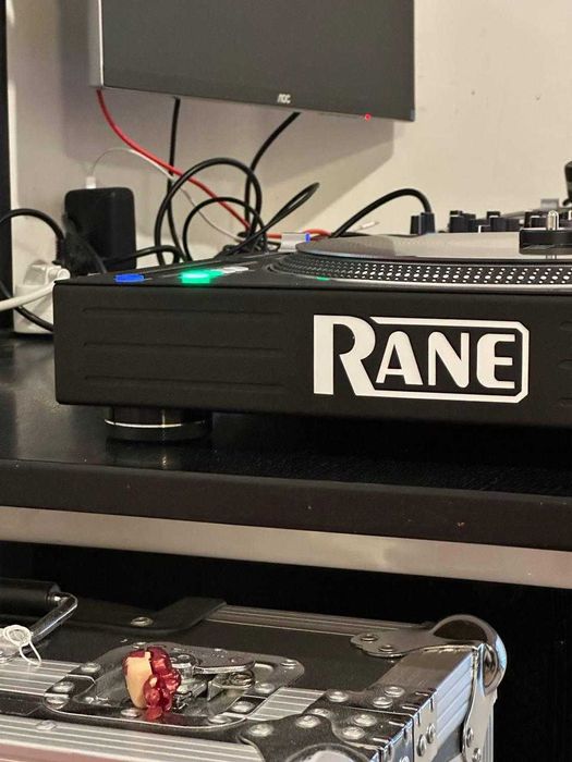 DJ Контроллер Rane TWELVE MK1