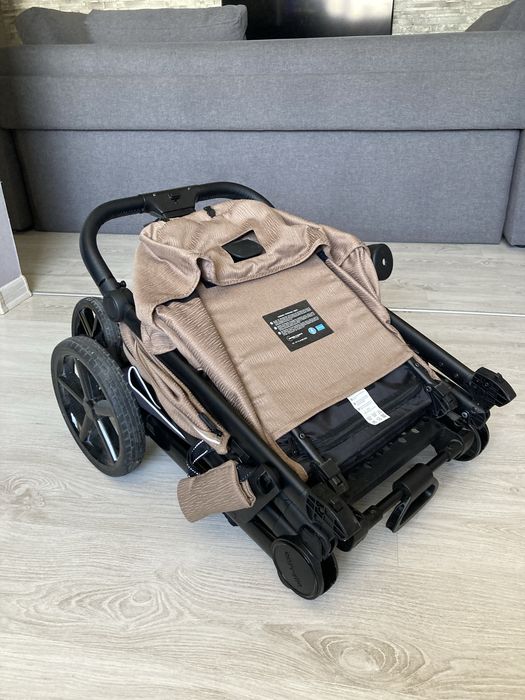Прогулянкова коляска Carrello Bravo SL Deluxe, Desert Beige