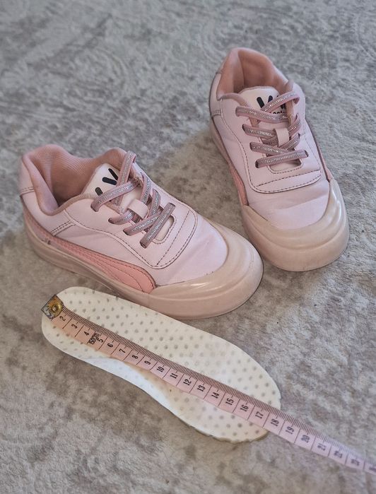 Кросівки для дівчинка, 27 розмір, 17,5см. 300грн