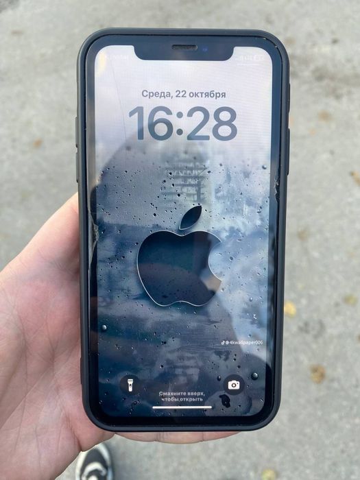 Продається айфон xr 64