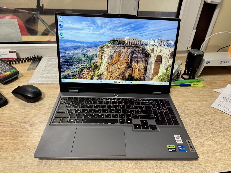 Игровой ноутбук  Lenovo LOQ 15IRX9 ( RTX 4060(8GB) i5-13450H/16GB)Акция 30.04