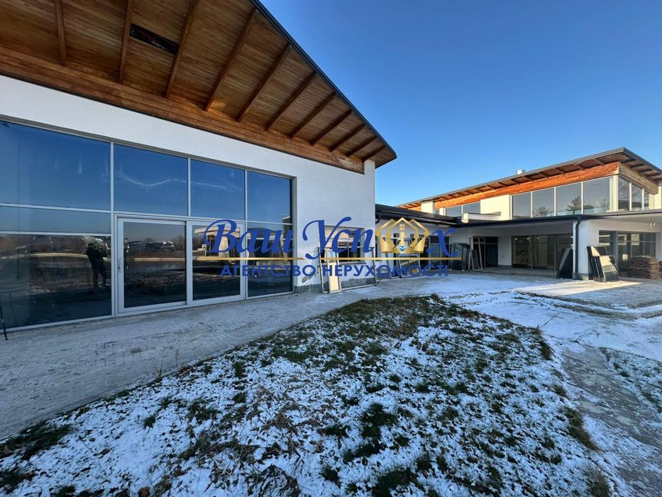 Продаж будинка з виходом на форватер  В Конча-Заспе. Дамба.