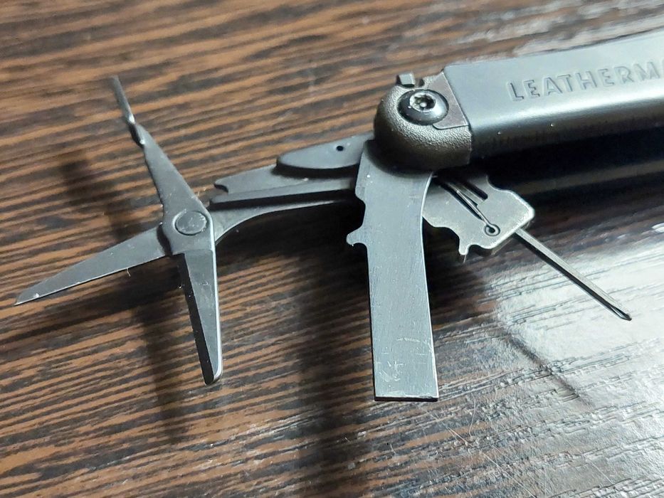 Leatherman Wave plus black
