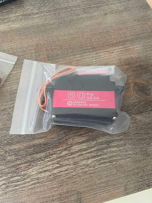 Servo 60Kg para RC escala a partir de 1/8