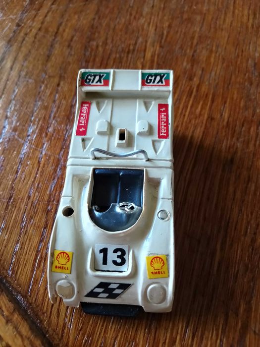 zabytkowy , kolekcjonerski model samochodu wyścigowego Ferrari '13"