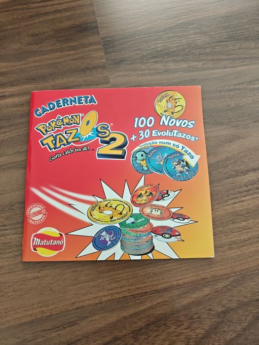 Caderneta tazos antiga