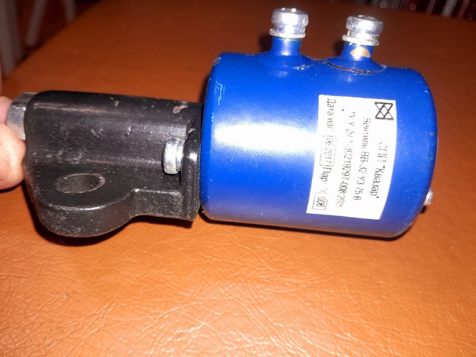 Електро-пневматичний клапан