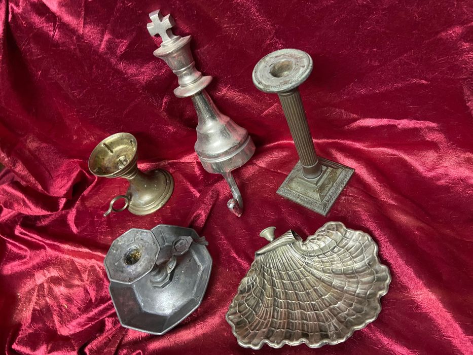 Peças antigas metal ferro, estanho, cobre, bronze e latão decoração
