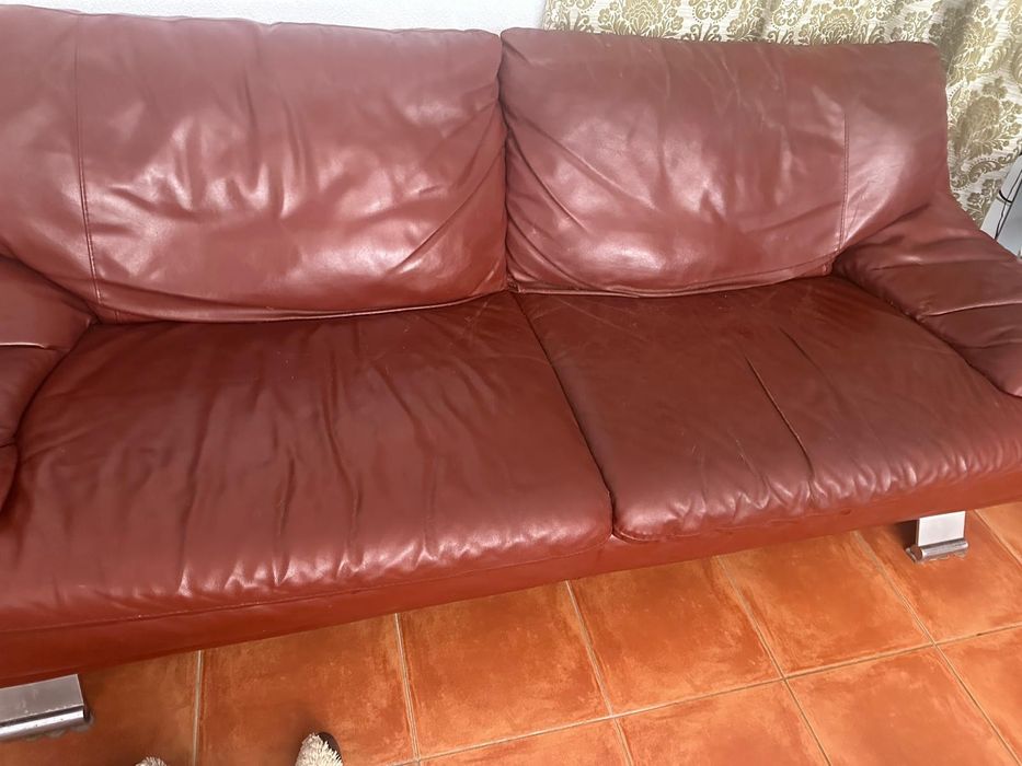 Sofá de Couro marron