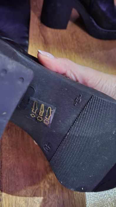 Kozaki buty Carinii czarne rozm 40