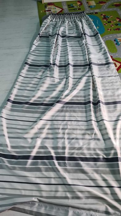 Zasłony 2 sztuki (65cm szerokość, 280cm długość, stan idealny)