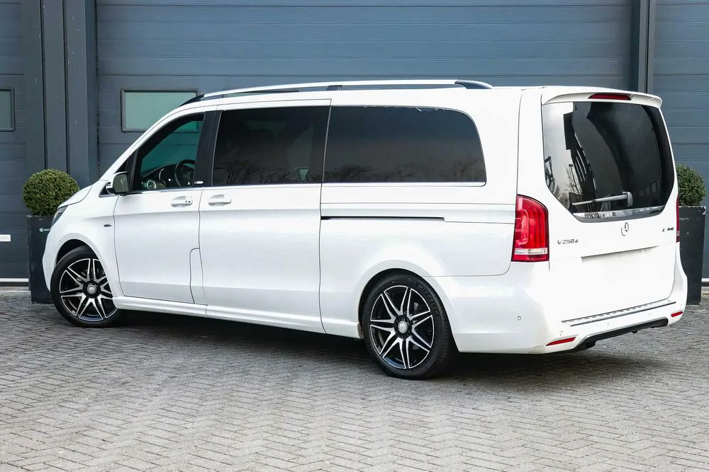 Mercedes-Benz V 250      2016