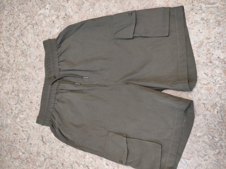 Шорти карго хакі р.30 S-M об'єм поясу 66-90см