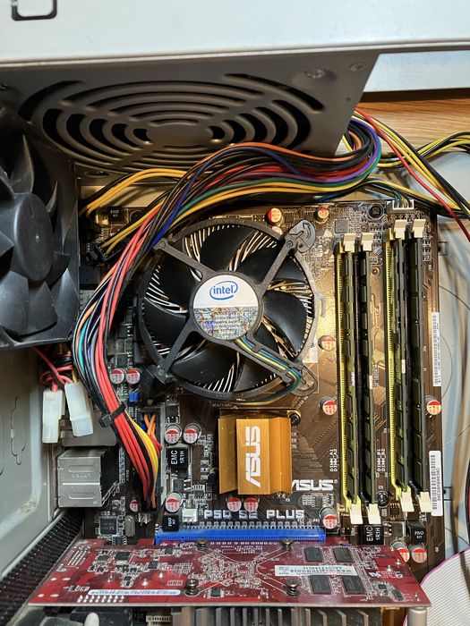 Computador / Torre (liga, não arranca)