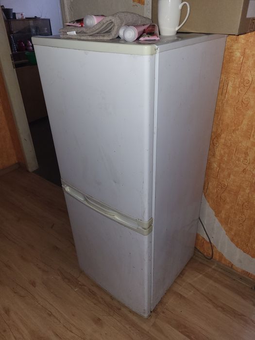 Sprzedam lodówkę