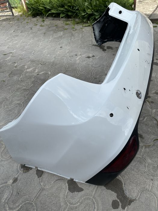 Бампер задній 7P5807421 Porsche