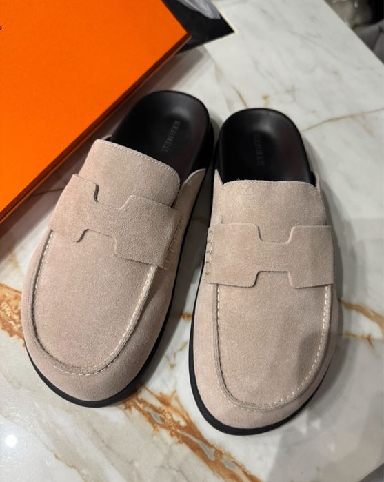 Klapki Hermes Mule