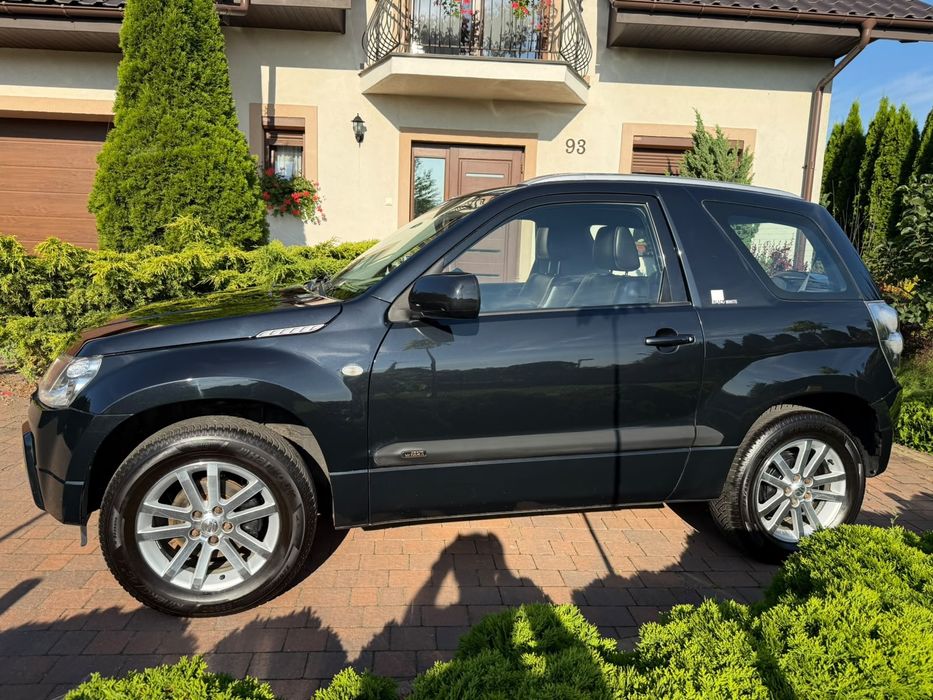 Suzuki Grand Vitara BLACK WHITE 1.6 benz 106 KM 4x4 Klima,Skóra,Alufelgi,Hak 2008r