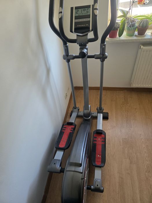 Magnetyczny orbitrek