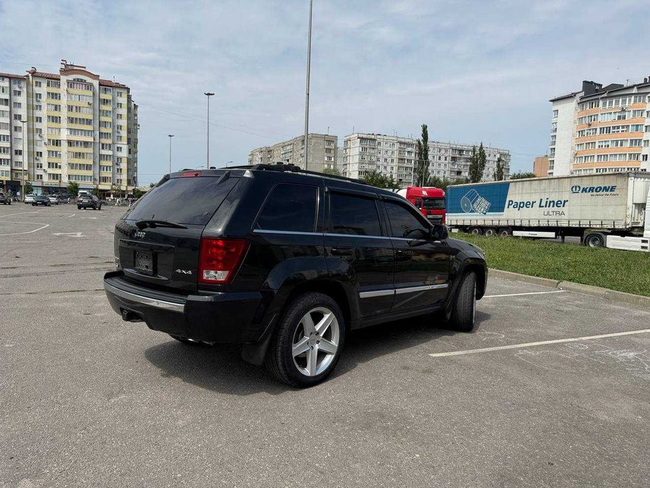 Jeep Grand Cherokee 2005
III покоління/WK  5.7i AT 4WD Limited