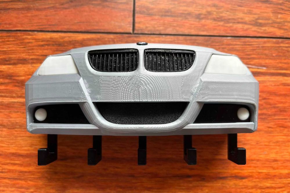 wieszak scienny BMW E90