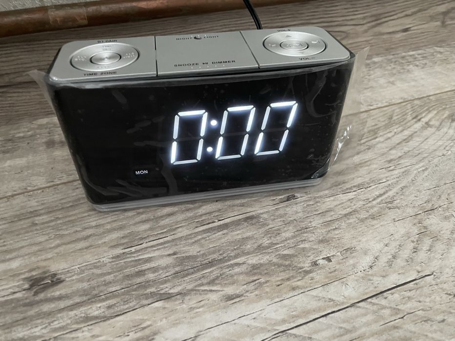 Bluetooth-годинник iTOMA