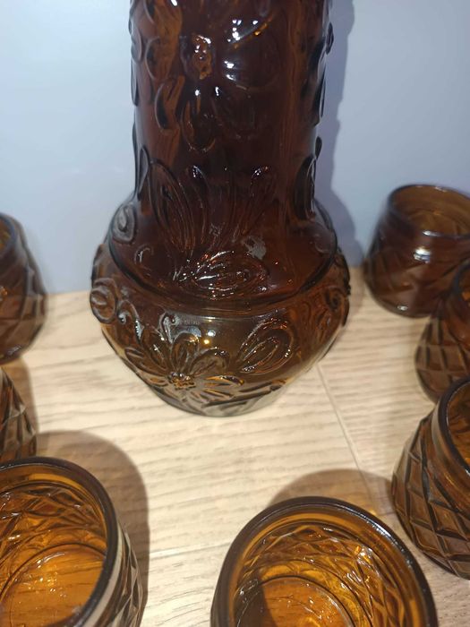 Conjunto Vintage em Vidro Âmbar – DABS Portugal