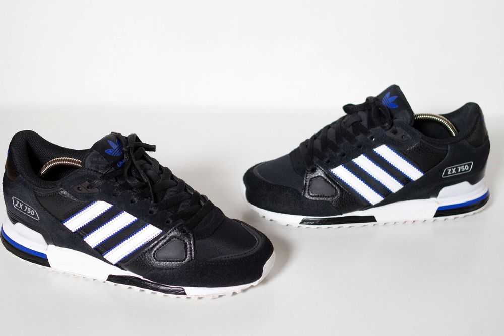 Кросівки Adidas ZX750 IF8408 оригінал 40,5 розмір шкіра ідеальний стан