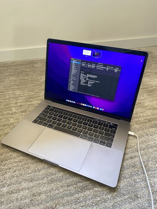 Macbook pro 15” 2016 i7 core 16GB