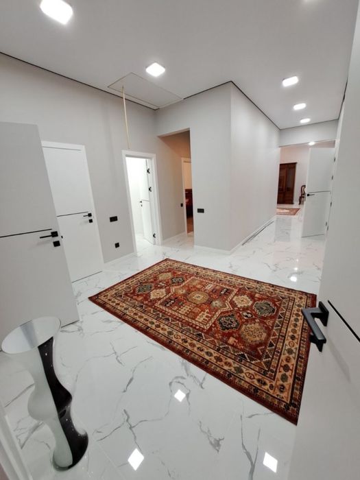 Продам БУДИНОК з якісним ремонтом в Ворзелі