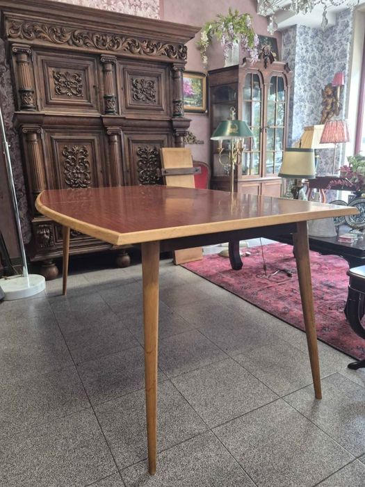 Mesa de Jantar Extensível Olaio-Vintage Anos 60.