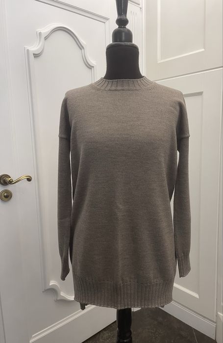 MAX MARA piękny sweter z dłuższym tyłem, 100% wełna