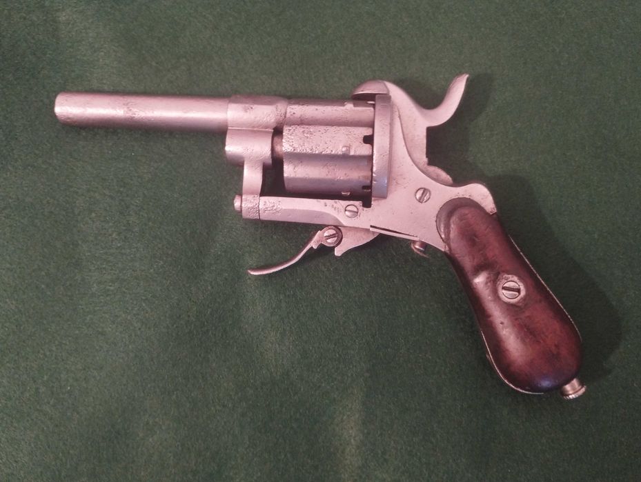 Revólver Pinfire Tipo Lefauchaux 1850/1860.