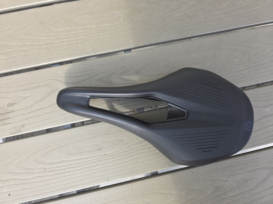 Siodełko Fizik Argo Vento R5, 140mm