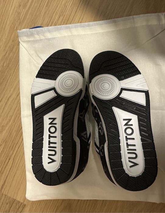 Trainer Preto/Branco Size 36