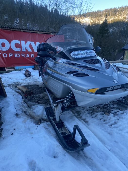 Снігохід SKI-DOO