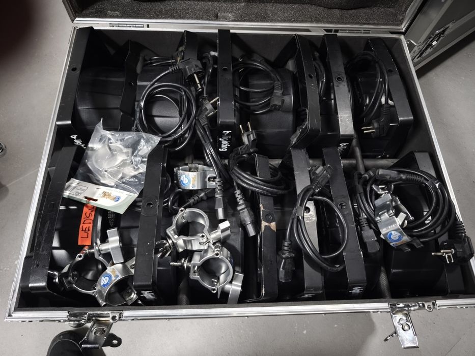Vendo 12 cobs led par 30*7 com case - impecáveis