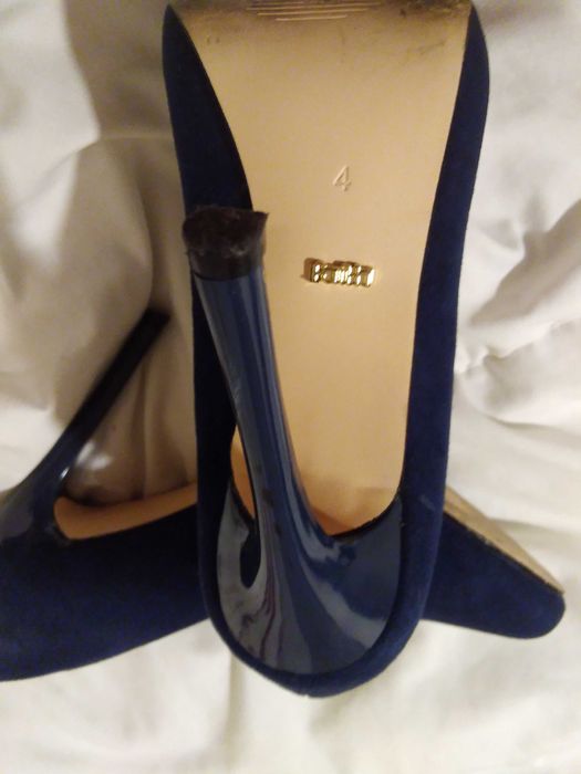 Buty damskie w kolorze niebieskim